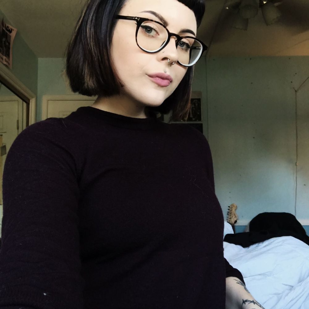 Meet your Posher, Kendra